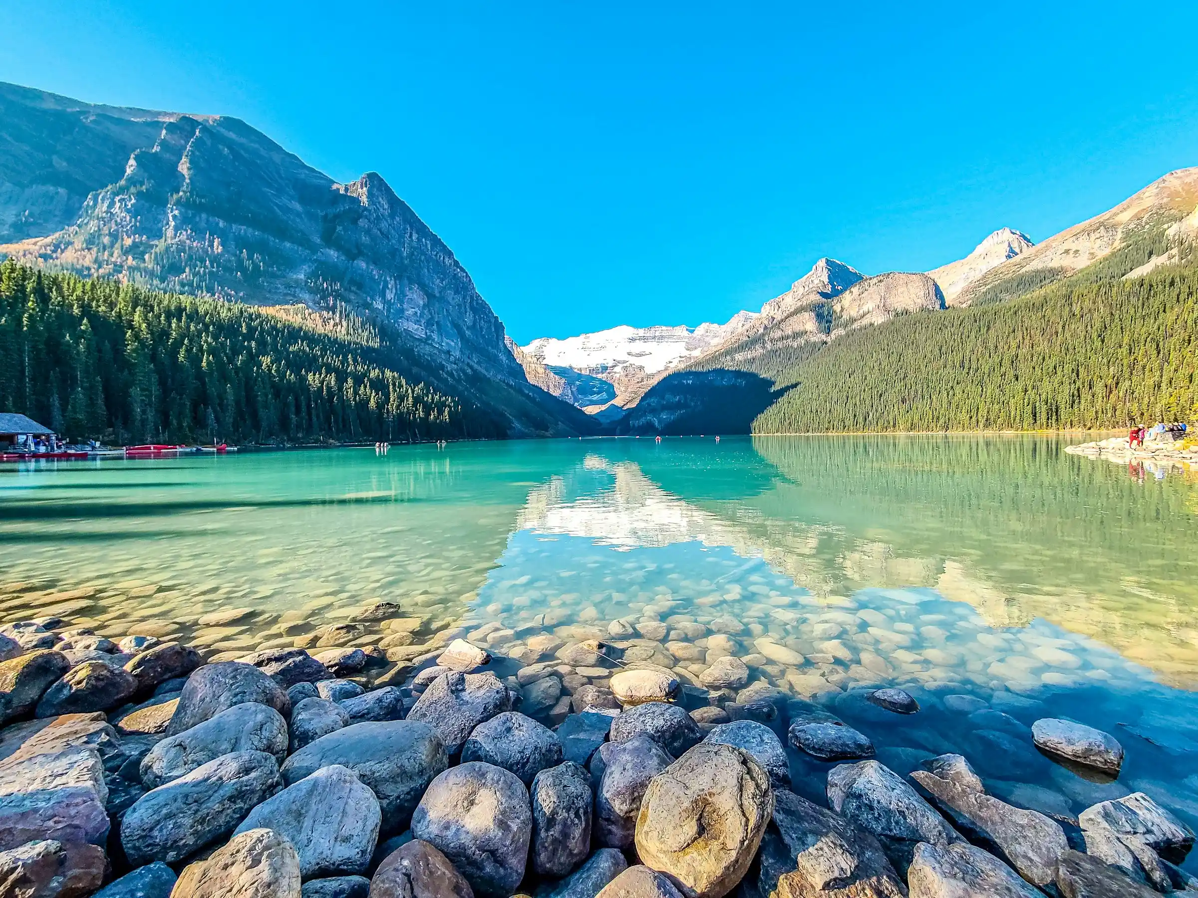 Banff National Park with turquoise lake and Rocky Mountains