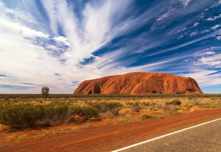 Best Time to Visit Uluru: Season by Season Guide