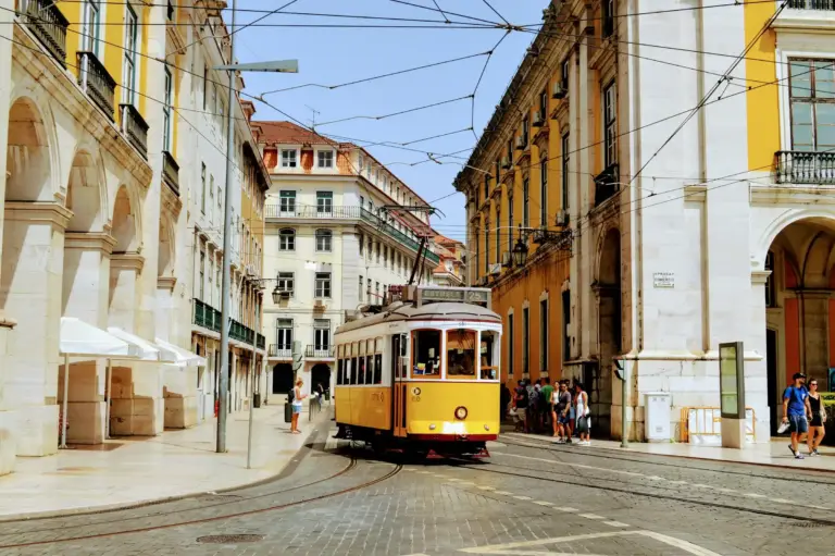 Lisbon Walking Tour: Best Routes, Free Tours, and Tips